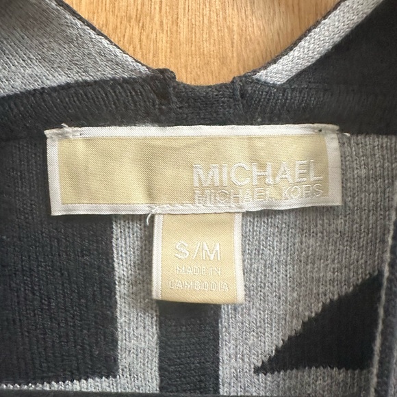 Michael Kors Black and Gray Poncho - Picture 4 of 4